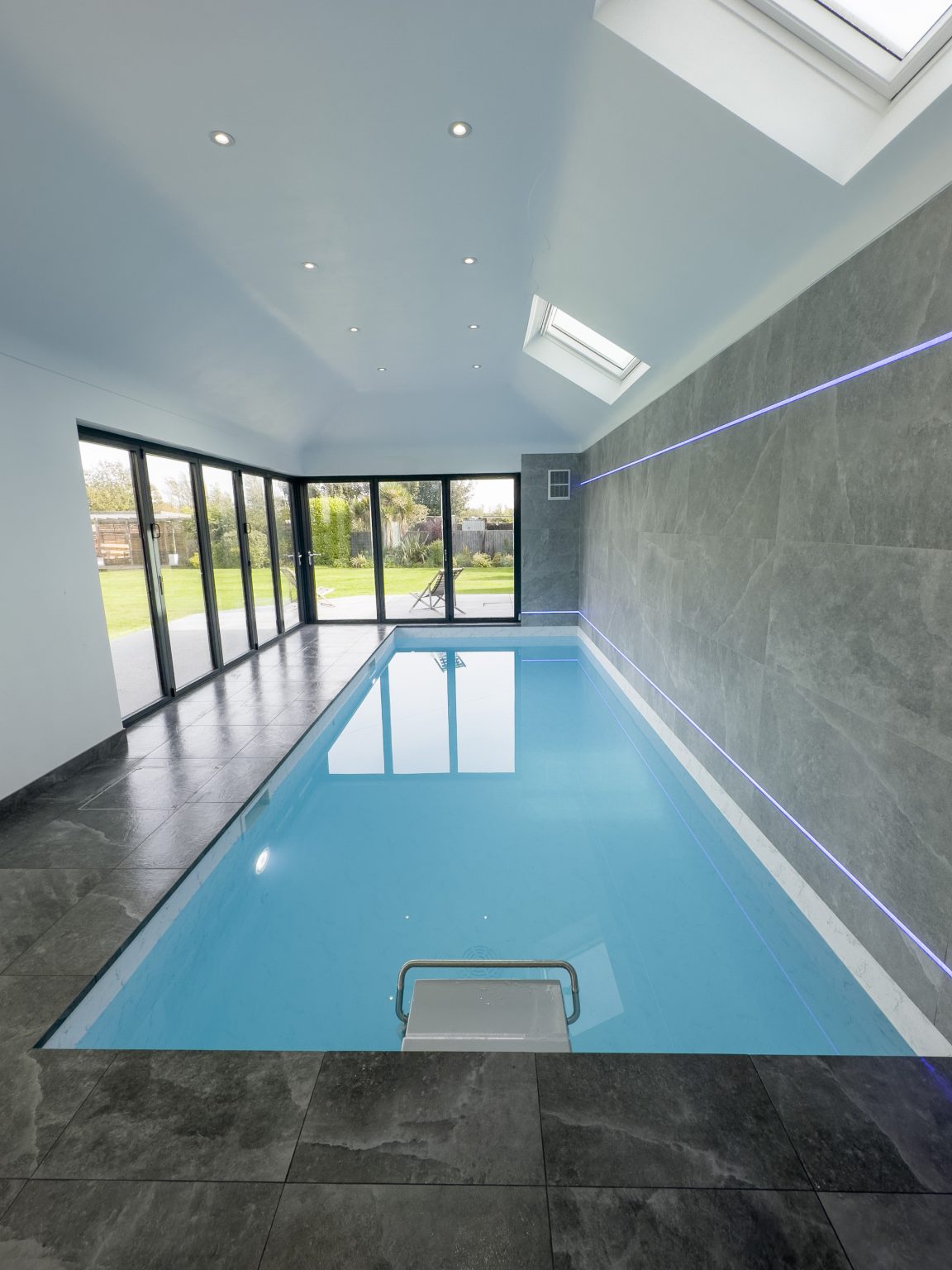 Swimming Pool Builders & Installers in Northwest - Peninsula Pools